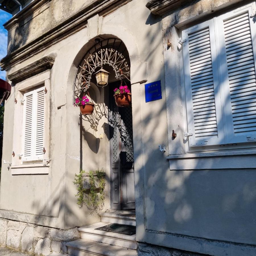 Villa Carolina リエカ エクステリア 写真