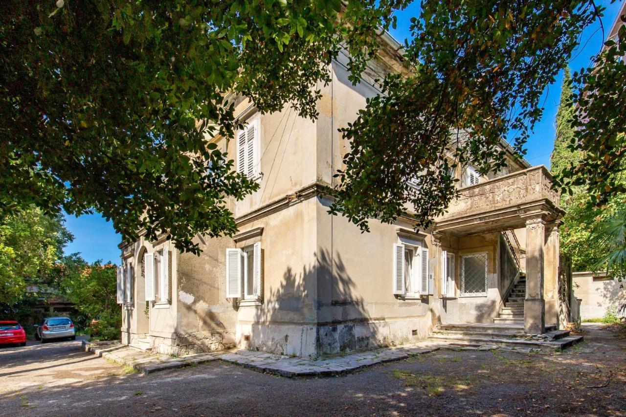 Villa Carolina リエカ エクステリア 写真